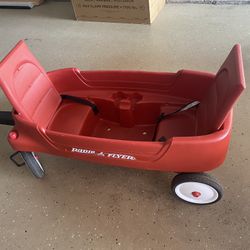 Radio Flyer Wagon w/ Seats