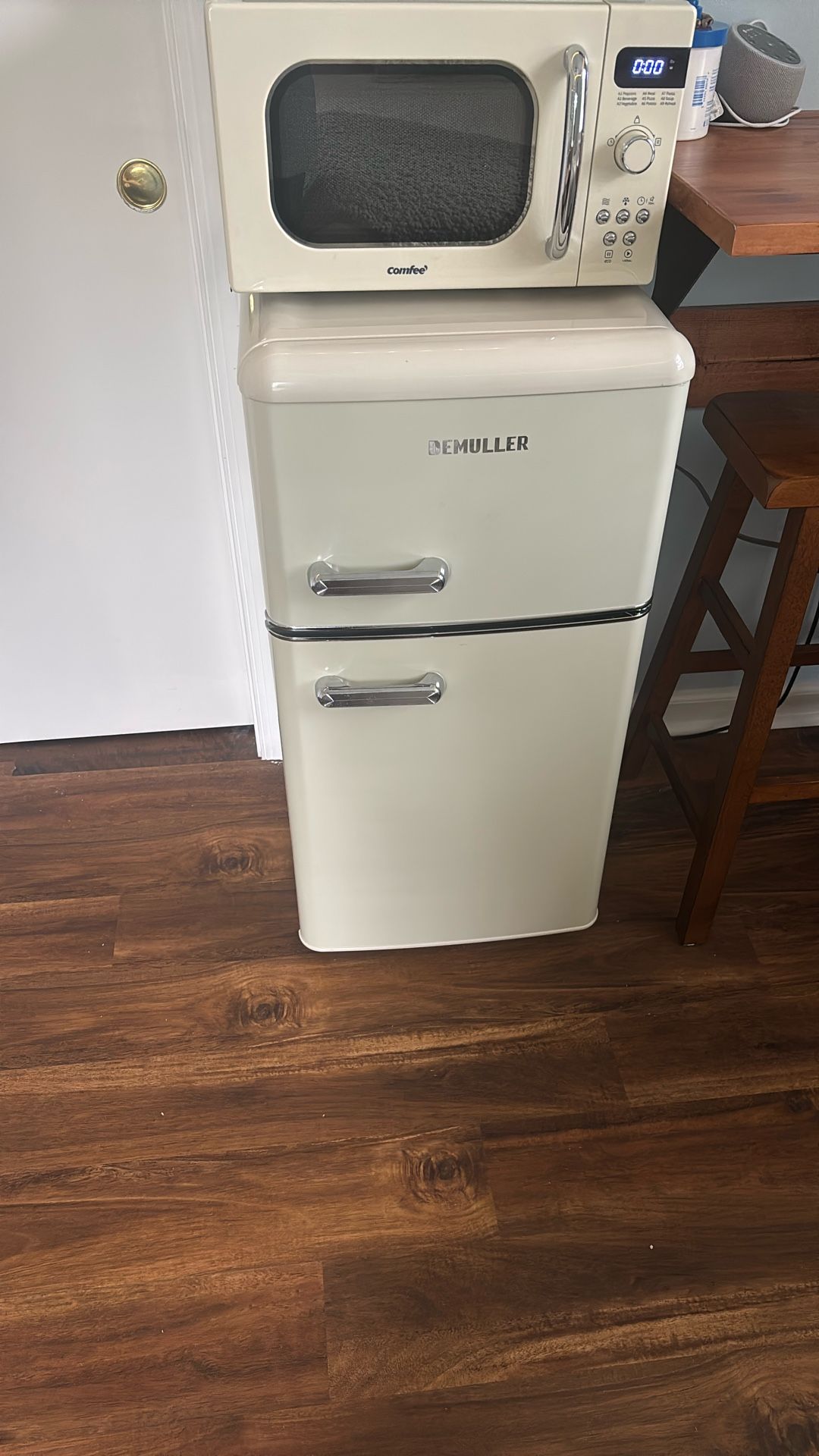 Mini Fridge & Freezer