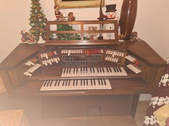 Baldwin Fun Machine Organ w/ Fantom Fingers (an electronic organ/analog synthesizer from the 1970s
