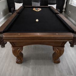 Beautiful Brown Pool Table 8’ (Free Delivery & Pro setup) New Felt Any Color + All Accessories Provided 
