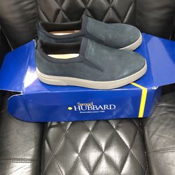 Women’s 11.5 Samuel Hubbard shoes
