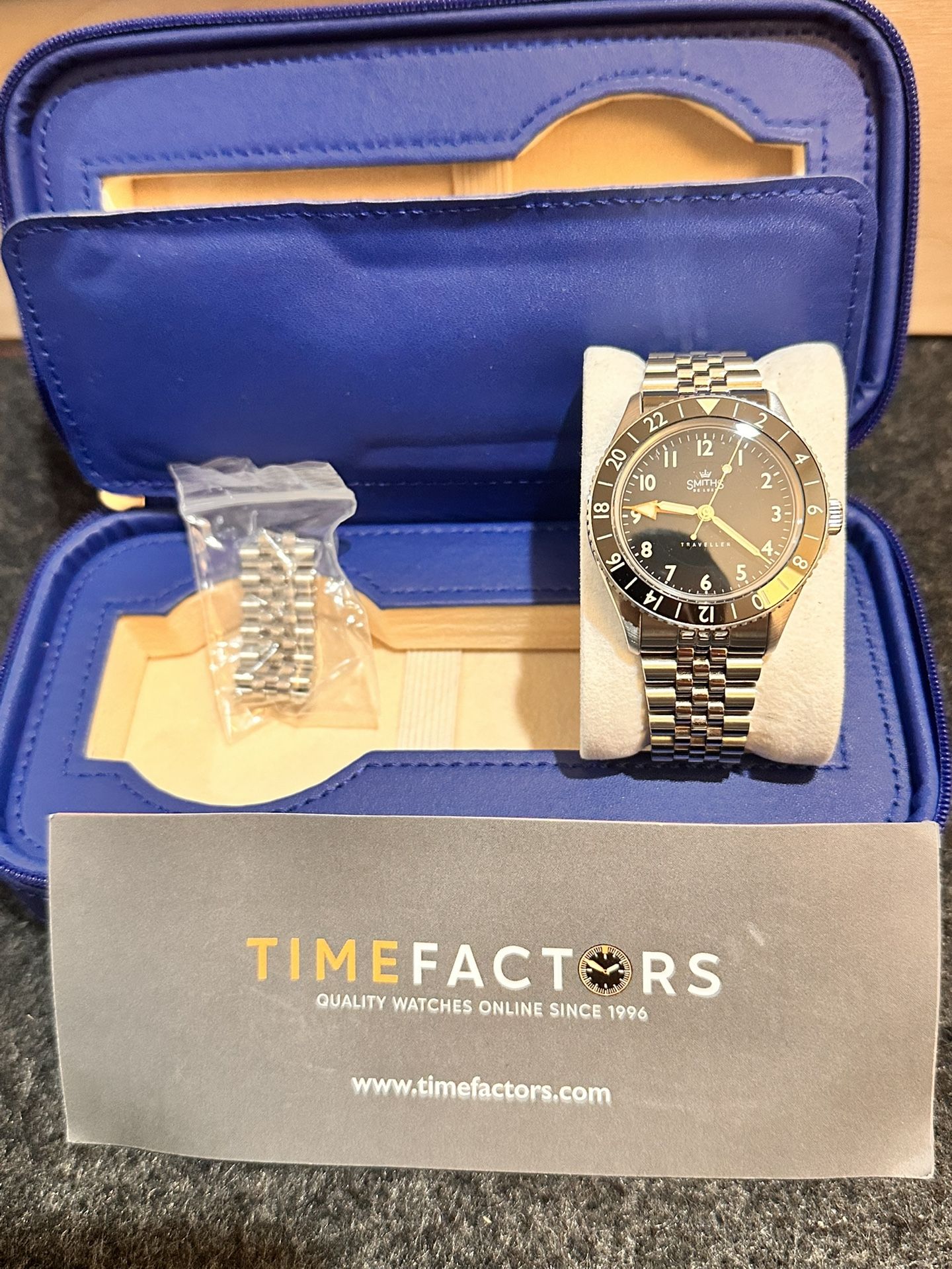 Smiths GMT Prs-58 Jubilee Bracelet Watch