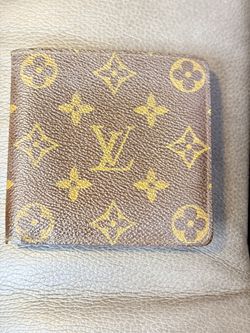 Men’s PRE-OWNED Bifold Wallet