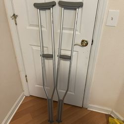 Crutches 6ft and above 