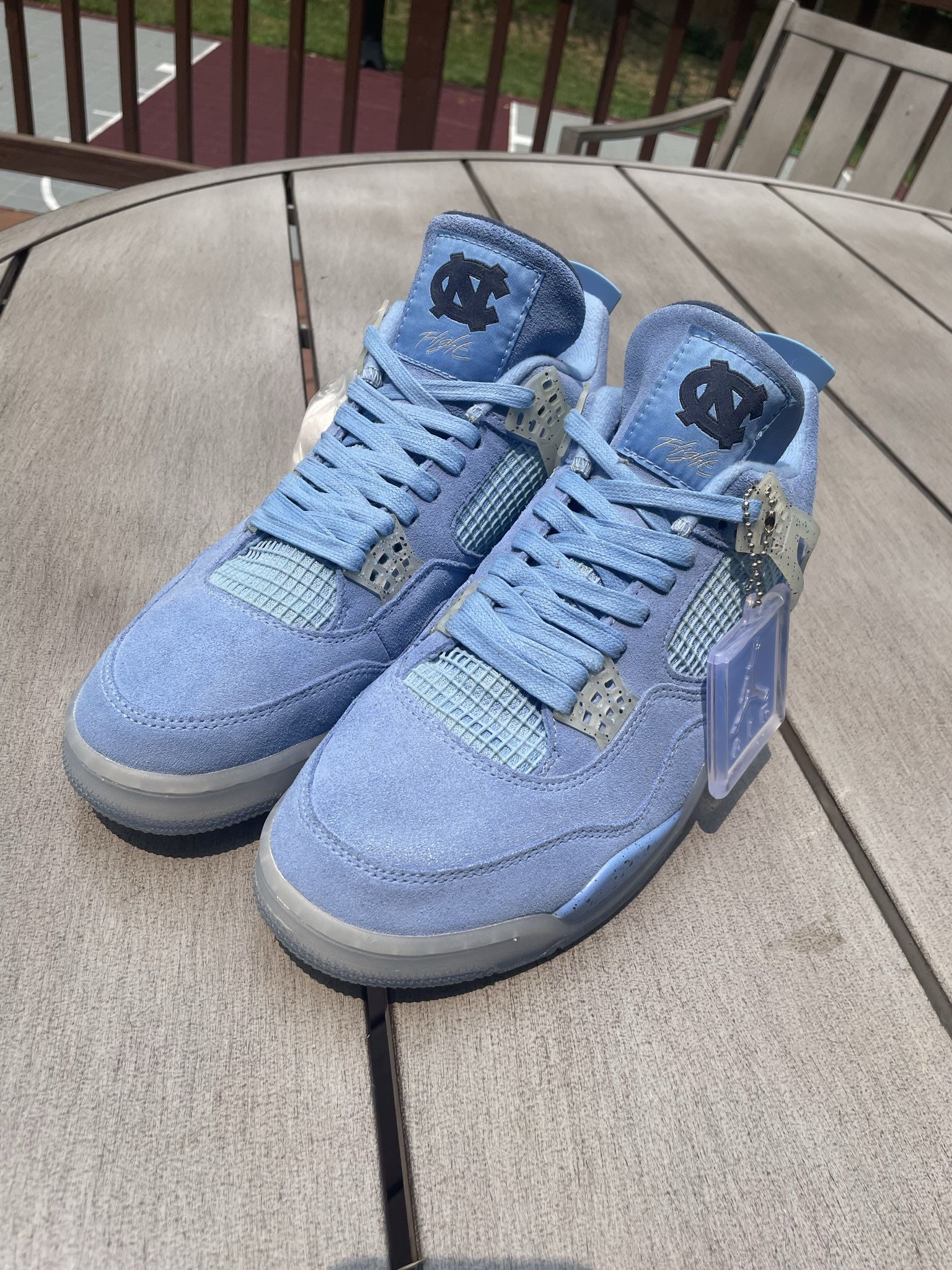 Jordan 4 UNC Player Edition Size 10