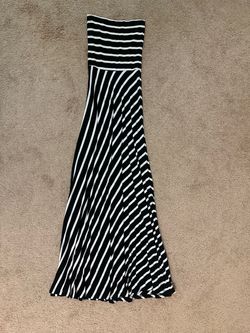 bebe Women’s Black & White Striped Strapless Maxi Dress – Size XXS