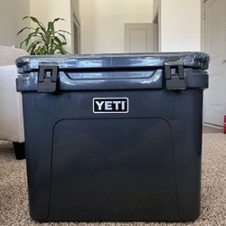 Yeti Roadie 60 wheeled hard cooler