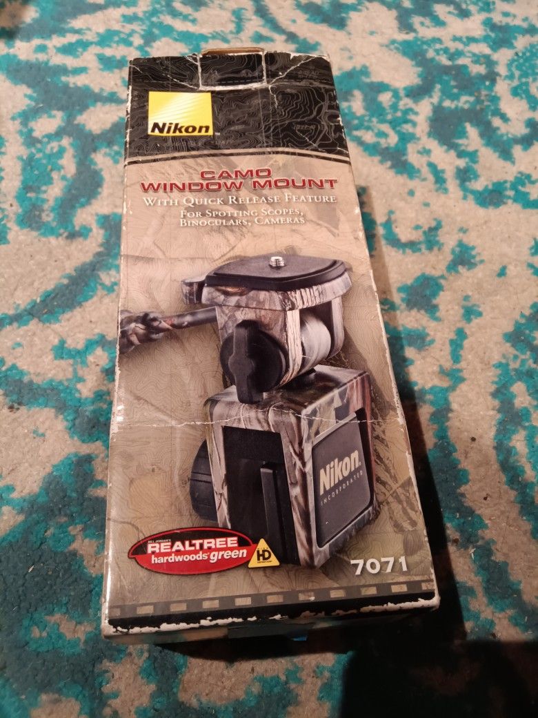 Nikon Realtree Window Mount W Quick Release Feature