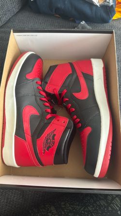 Air Jordan 1 high Bred Sneakers