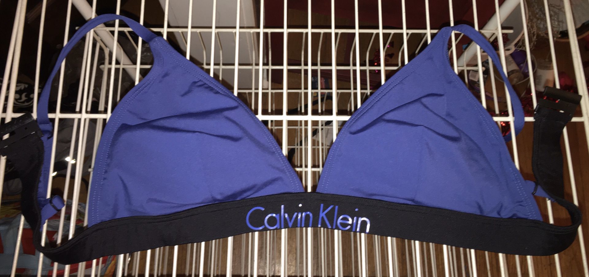 Women’s XL Calvin Klein Bathing Suit Top