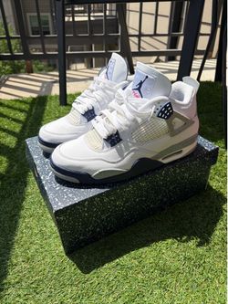 Jordan 4 midnight navy