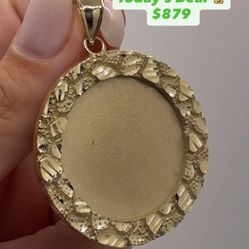 10K Gold memory Pendant / Pendiente De Oro 10k