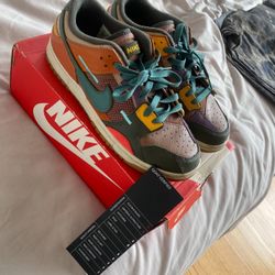 Nike Dunks Size 9