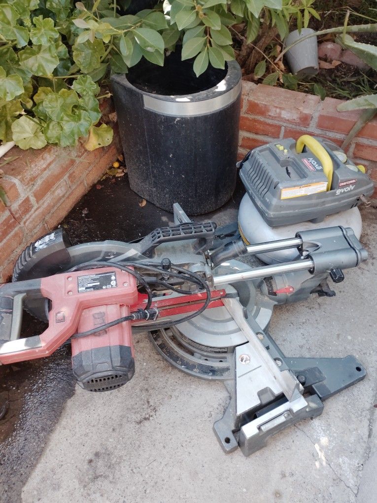 Craftsman Table Saw   And Air Compressor 