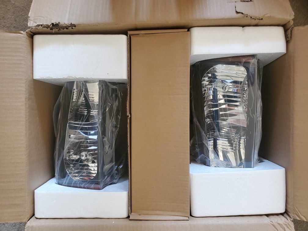 DWVO HEADLIGHTS ASSEMBLY 