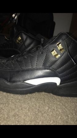 Jordan 12 size 10
