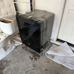 Dishwasher 