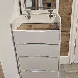 White Makeup Vanity Sets Dressing Chest  With Flip -top  Mirror 3-drawers  