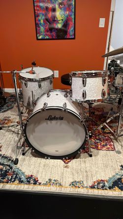 Ludwig classic oak three-piece down beach shells￼