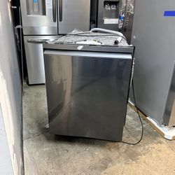 🔥Samsung 24 in. Smart Built-In Tall Tub Dishwasher in Fingerprint Resistant Black Stainless Steel with AutoRelease, 42dBA🔥