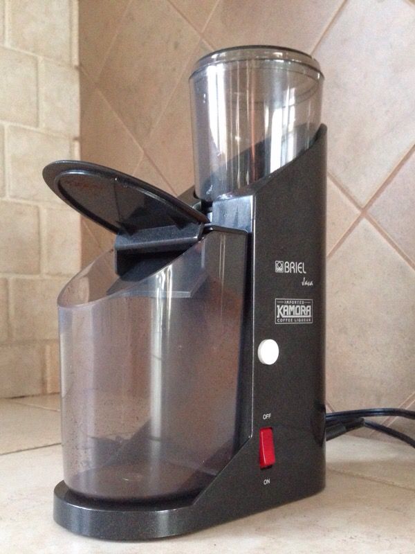 Coffee Grinder - Mr Coffee Automatic Burr Mill Grinder for Sale in  Naperville, IL - OfferUp