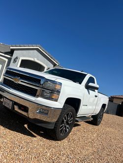 2014 Chevy Silverado short bed 4x4