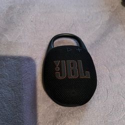 JBL Clip 5 Bluetooth Speaker