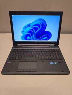 MINT HP Elitebook 8560W. i7/32GB/512GB SSD. Windows 11/MICROSOFT OFFICE/NEW BATTERY