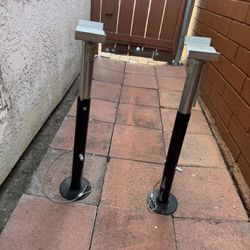 Camper Pullout Supports