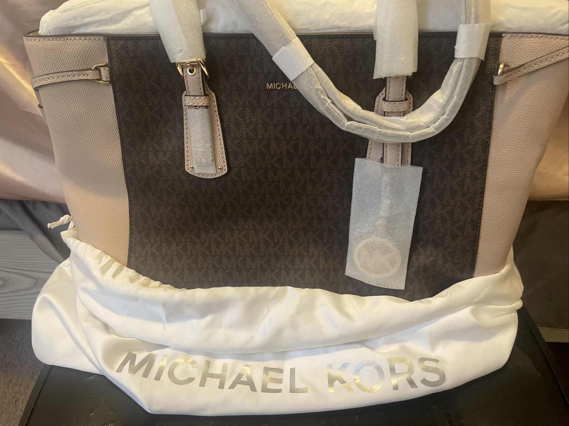 Micheal’s Kors Handbag