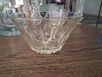 Vintage Princess House  "Heritage" Salad serving bowl