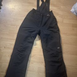 Women Size small (6/8) 