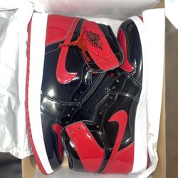 Jordan 1’s, Yeezy 300/700