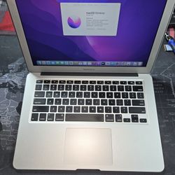 MacBook Air - 8GB, 128GB SSD, 2017