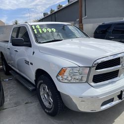2014 RAM 1500 4X4