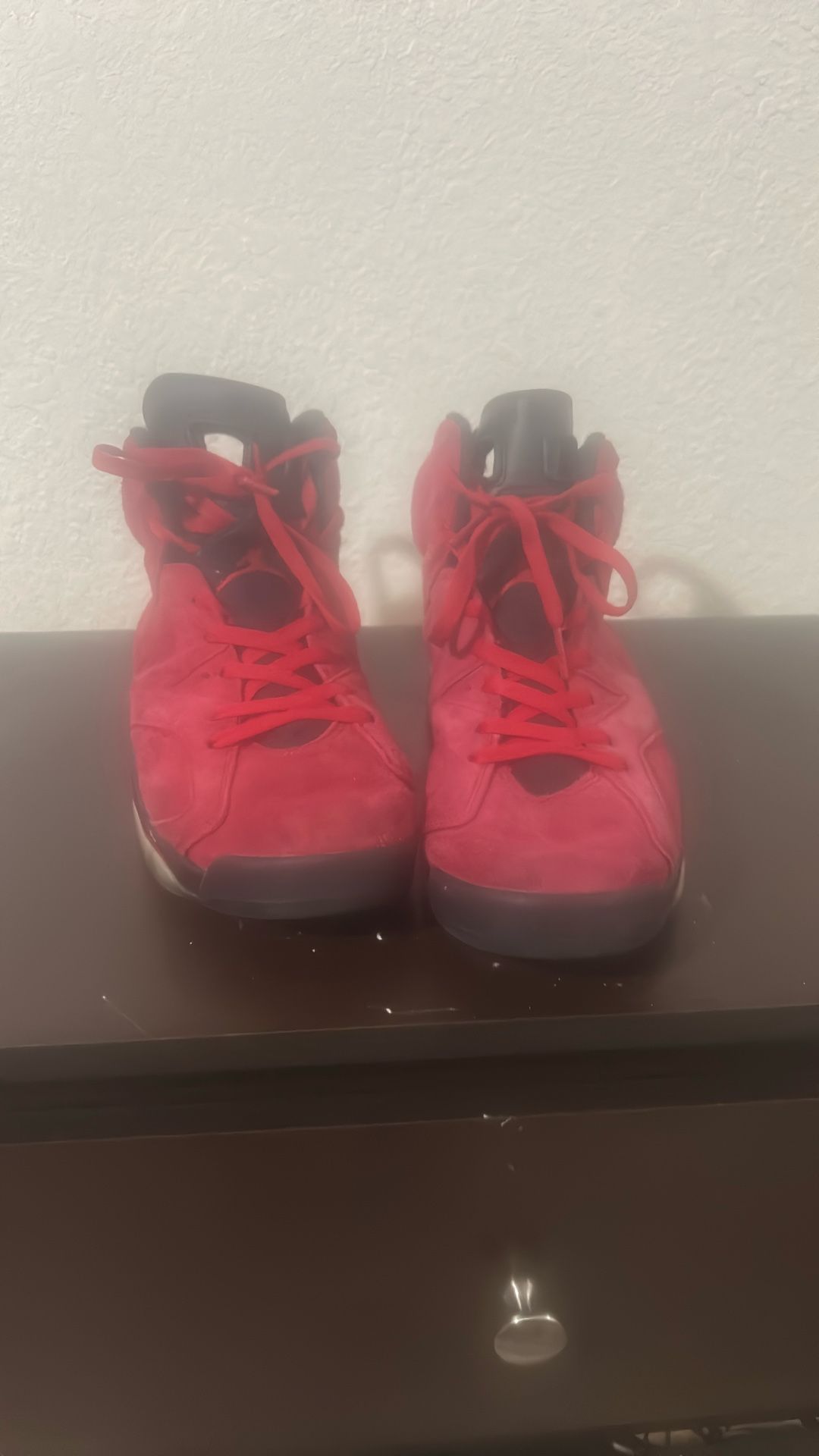 Air Jordan’s 6 Retro Toro