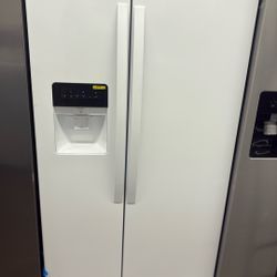 Whirlpool White Used Refrigerator 