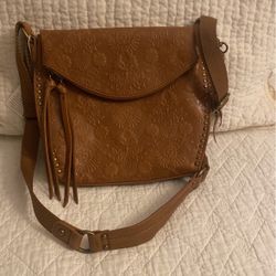 New With Tags The SAK Silverlake Crossbody Tooled Leather Purse Adjustable Strap Brown