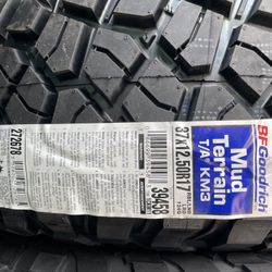 37x12.50/17 BFGOODRICH KM3 