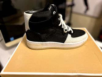 MK shoes