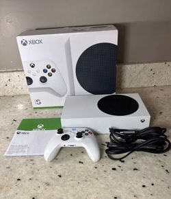 Microsoft Xbox Series S 512GB White Console Complete in Box Tested & Working
