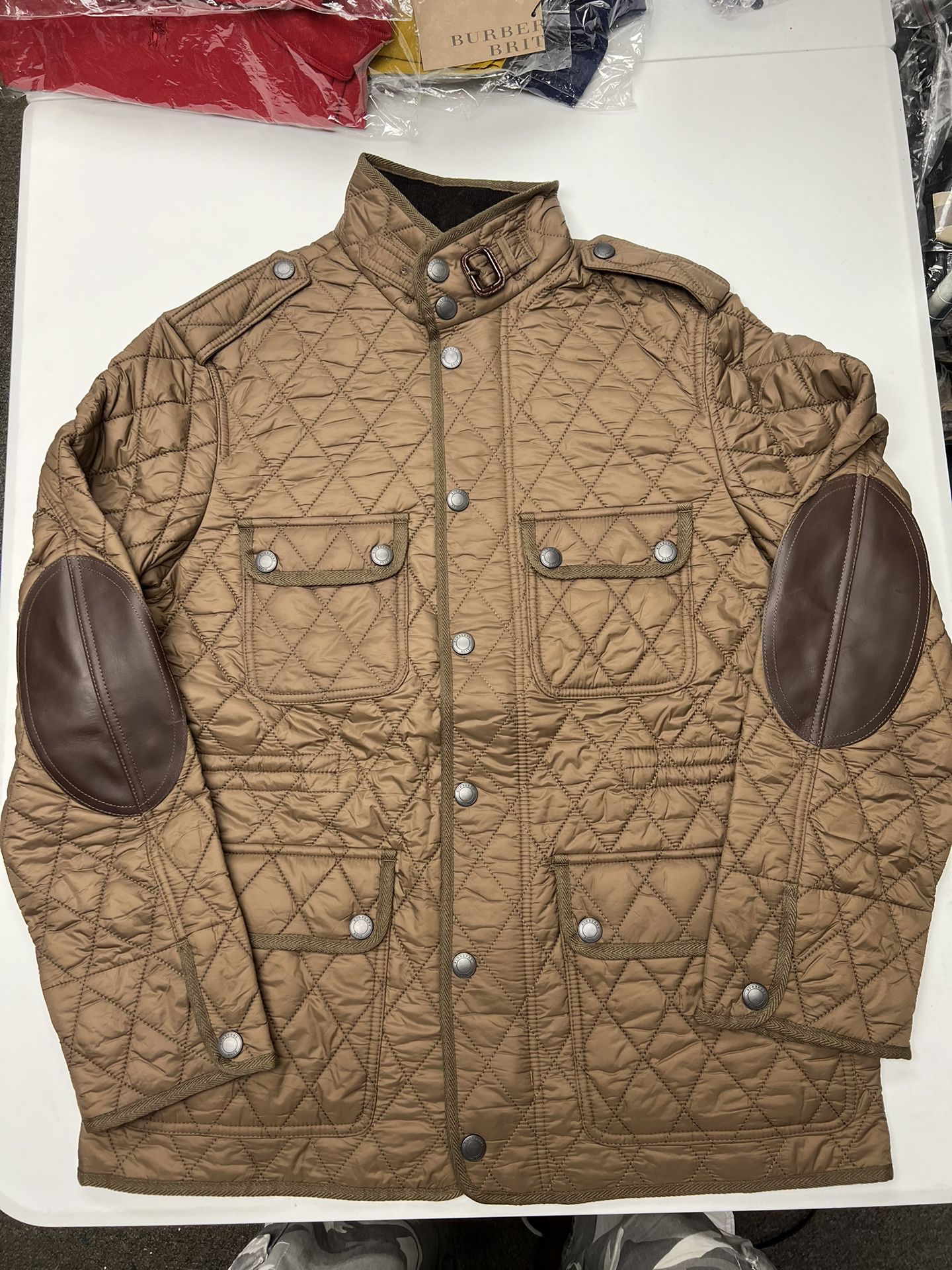 Punktlighed har taget fejl navn Burberry Jacket All Sizes for Sale in San Jose, CA - OfferUp