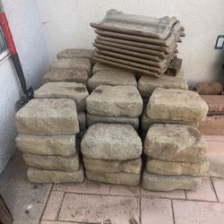 55 retaining Block wall