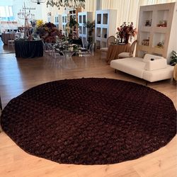 140in Dark Wine/Reddish Brown Round Rosette Table Linen