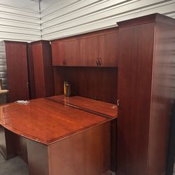 $5,000 • PAOLI Executive Office Furniture Suite – $18K Value • 2 Leather Chairs + Glass Tops • Law/Finance/Medical Ready