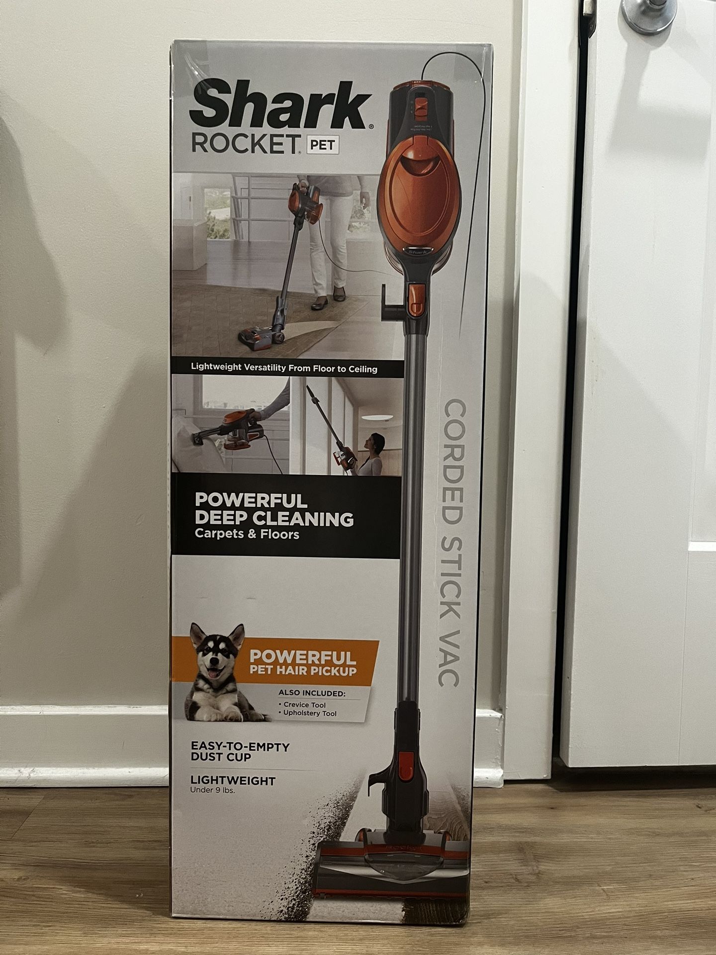 (BRAND NEW)Shark Rocket Ultra-Light Stick Vacuume HV301:Pet Hair, Converts to Handheld,25' Cord