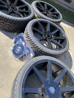 22" Dubs Rims/New Tires