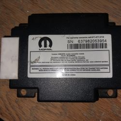 Mopar GSM/GPRS modem transmitter module.