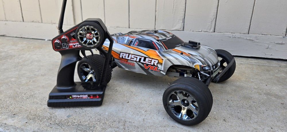 Traxxas Rustler VXL RTR