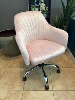 Brand New Warmiehomy Soft Baby Pink Velvet upholstered swivel Desk Chair